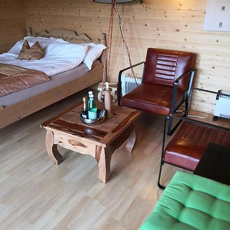 25 Qm Holz Bungalow, Garten-Grill, Gehoben, Optimiert, Massivholzbett Шарбойтц Екстериор снимка