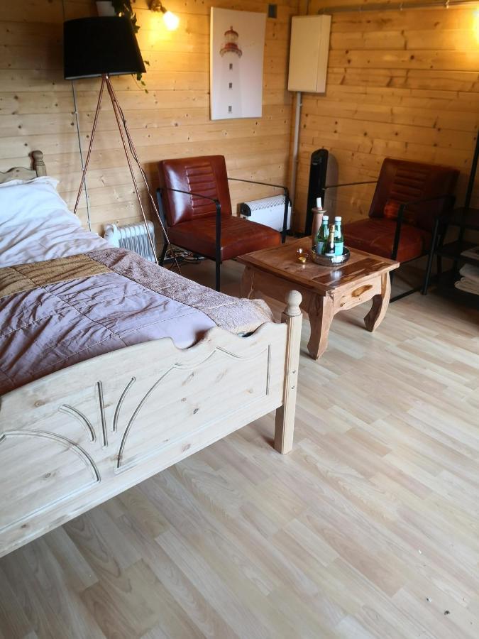 25 Qm Holz Bungalow, Garten-Grill, Gehoben, Optimiert, Massivholzbett Шарбойтц Екстериор снимка