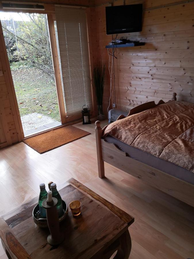 25 Qm Holz Bungalow, Garten-Grill, Gehoben, Optimiert, Massivholzbett Шарбойтц Екстериор снимка