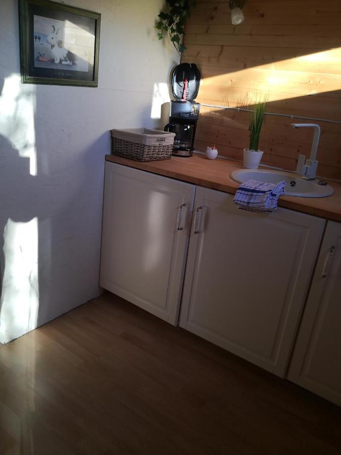 25 Qm Holz Bungalow, Garten-Grill, Gehoben, Optimiert, Massivholzbett Шарбойтц Екстериор снимка